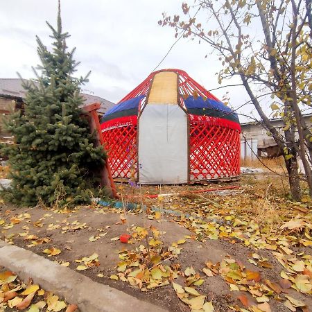 Karakol Yurt Lodge מראה חיצוני תמונה
